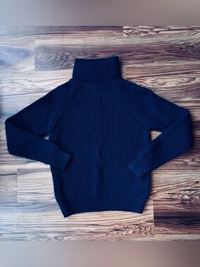 Aran Merino Wool Sweater Made in Ireland Turtleneck Fisherman Knit Size S